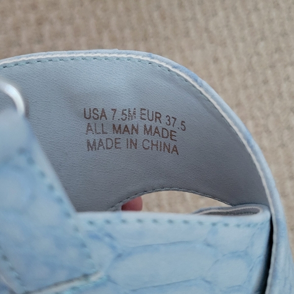 Nina Harper Sky-Blu wedge sandal - Picture 2 of 13